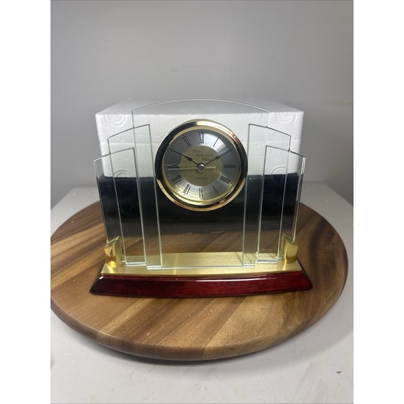 Vintage Danbury Mint Clock Glass Mantle/ Desk Clock Mid Century Modern Replica - Picture 2 of 8